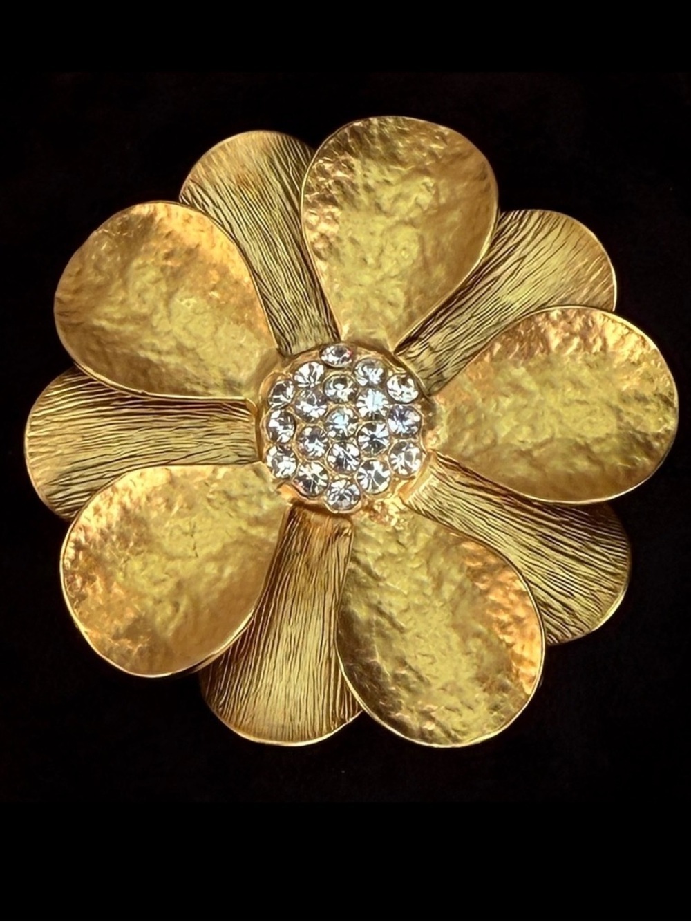 Vintage aged Goldtone hammered accent Flower Brooch with Rhinestones